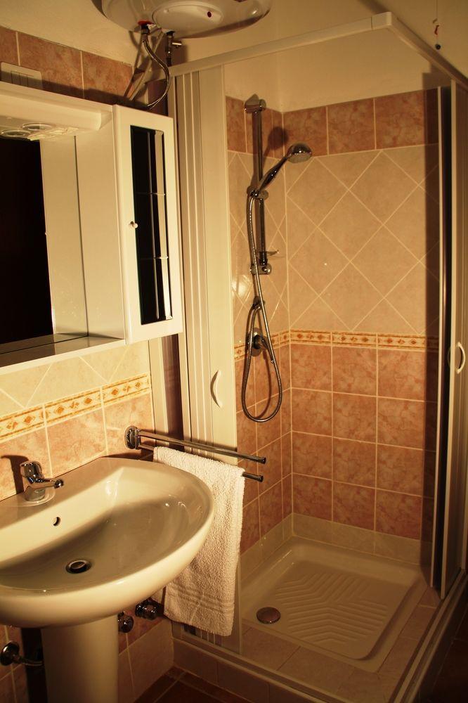 Casa Vacanze Cau - Viale Europa ألغيرو المظهر الخارجي الصورة