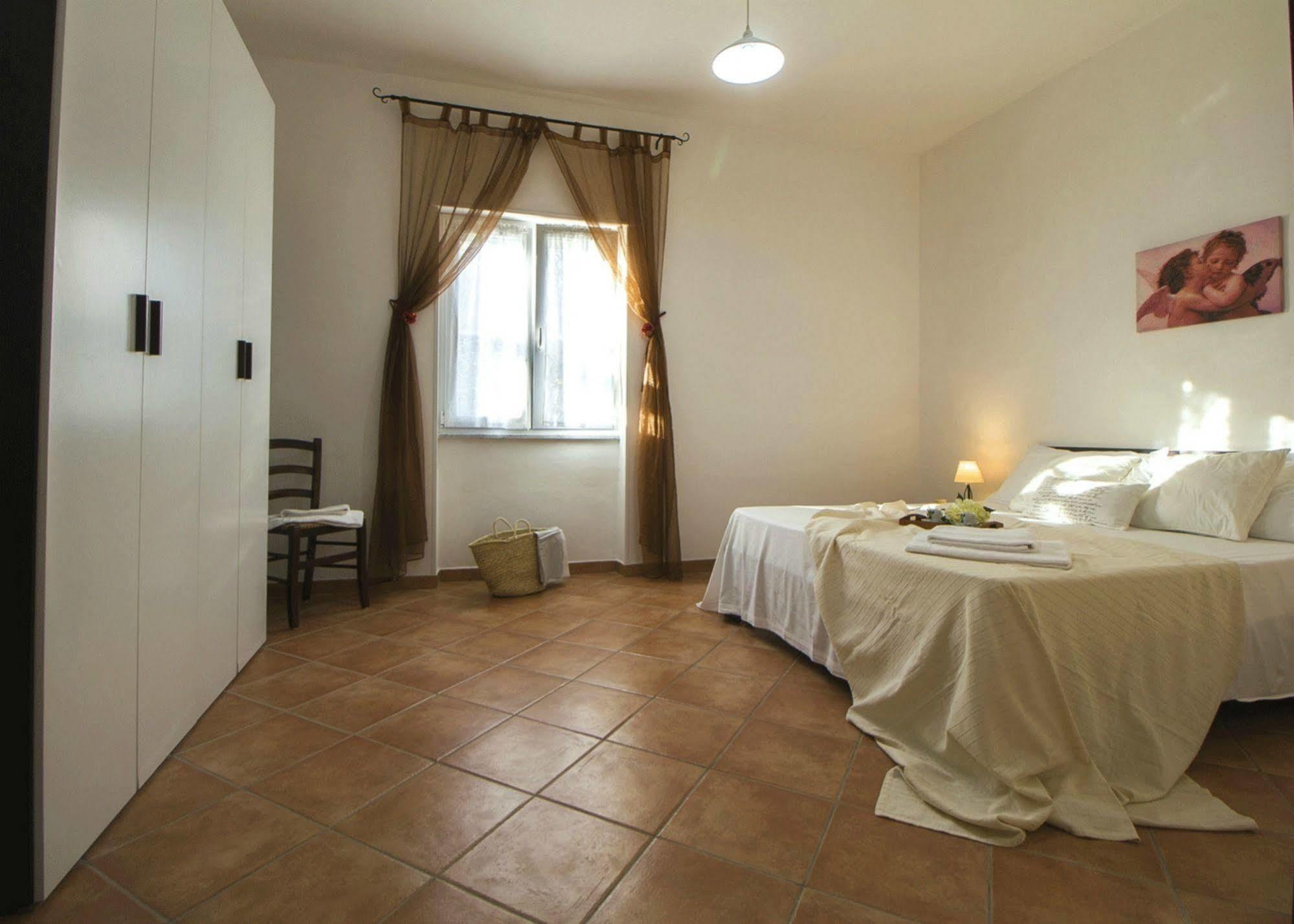 Casa Vacanze Cau - Viale Europa ألغيرو المظهر الخارجي الصورة