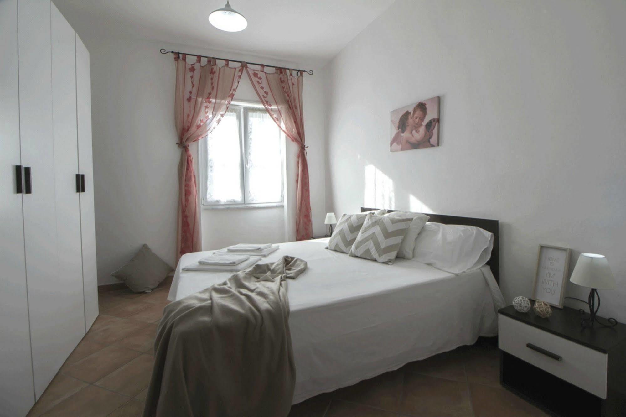 Casa Vacanze Cau - Viale Europa ألغيرو المظهر الخارجي الصورة